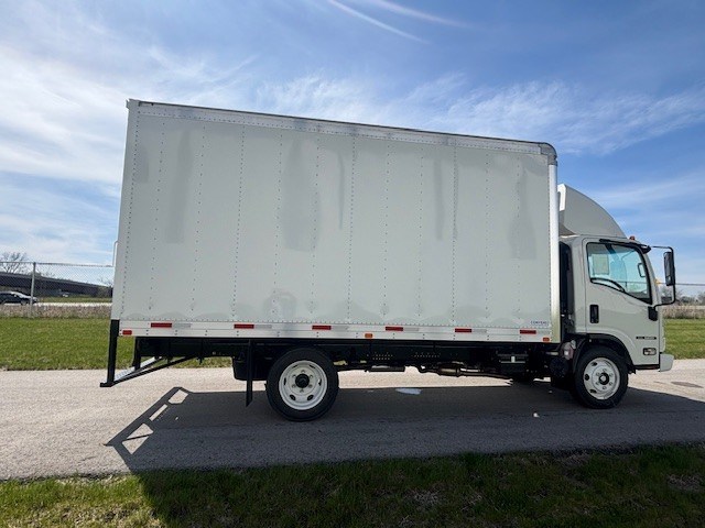 2025 Isuzu in Ankeny, IA — photo 7