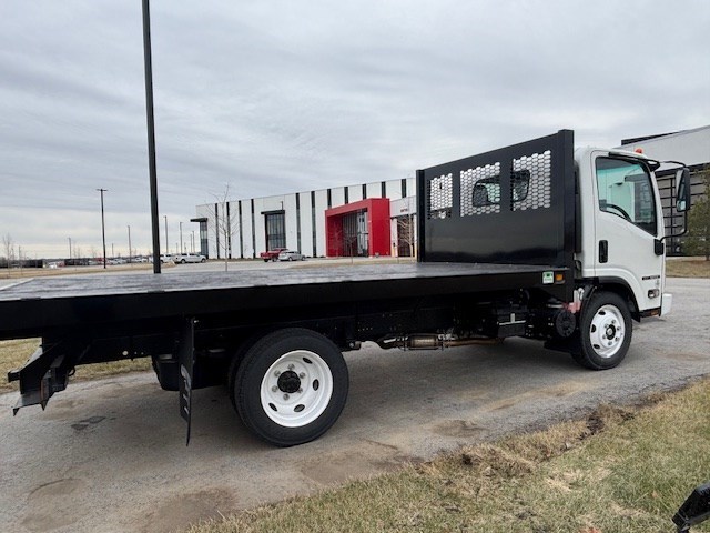 2026 Isuzu NRR Flatbed - image 6