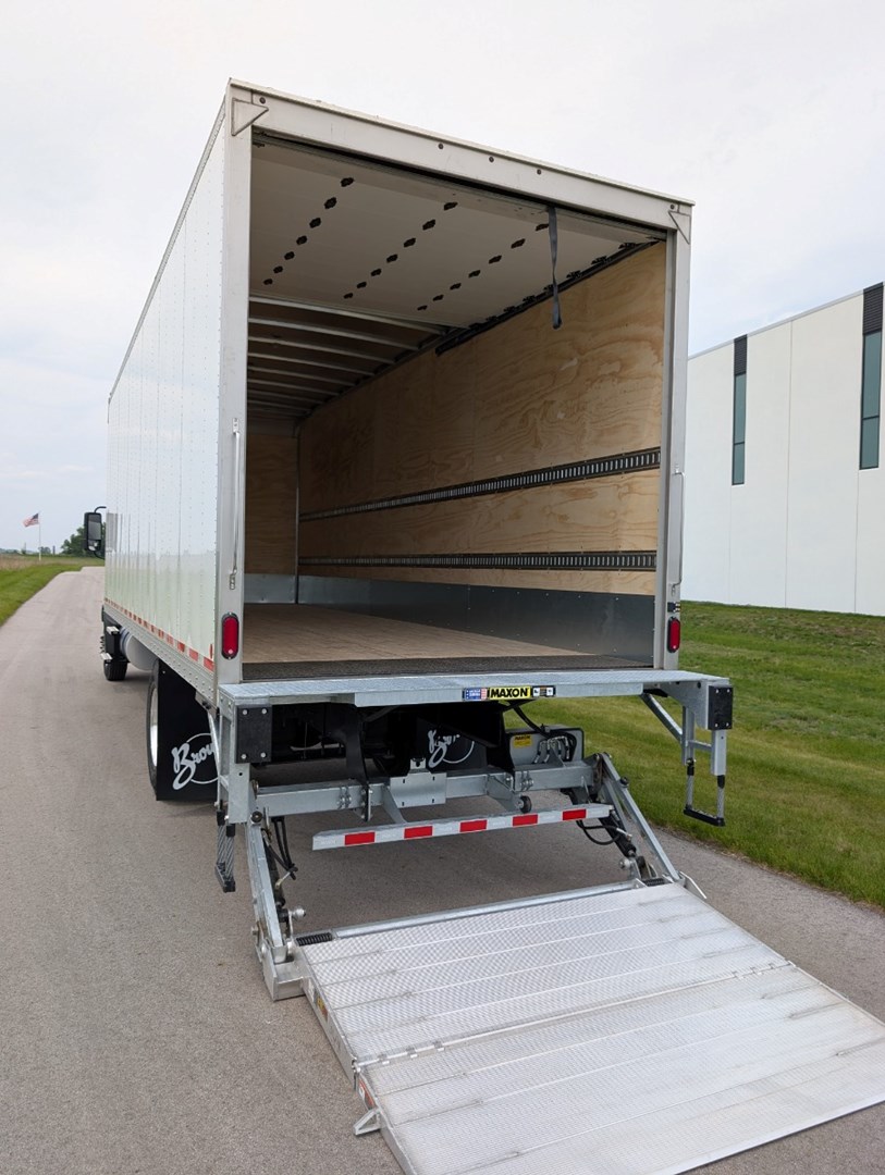 2026 MACK MD6 - NEW TRUCKS BOX TRUCK - image 5