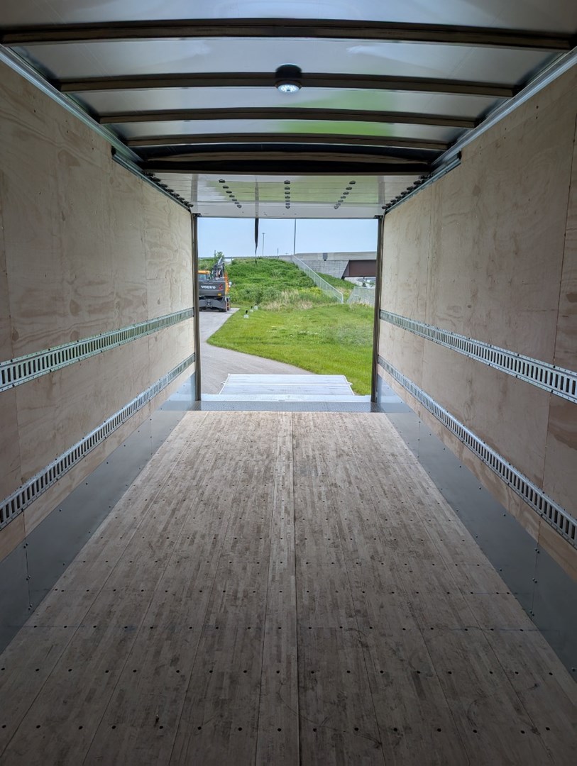 2026 MACK MD6 - NEW TRUCKS BOX TRUCK - image 7